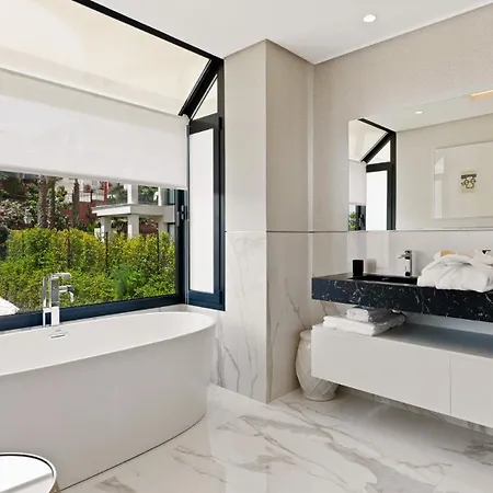 Casa de Férias Anamaya - Brand New In Nueva Andalucia Marbella